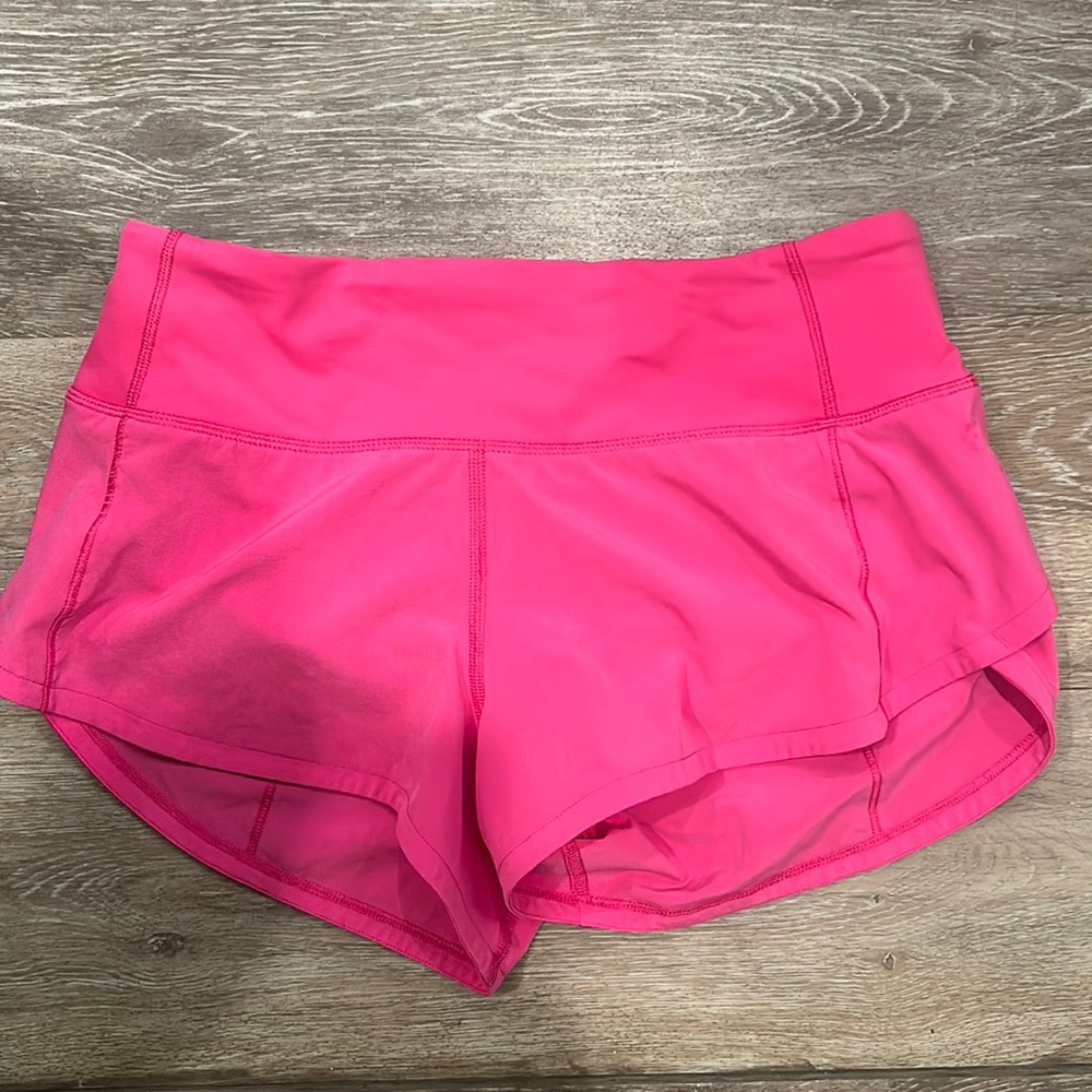 lululemon Speed Up Low-rise Lined shorts. 2.5” pink